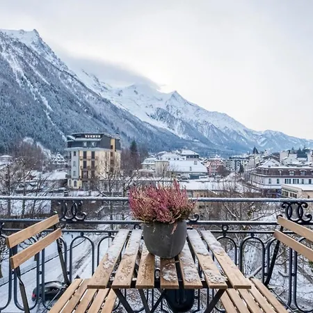 With Balcony In Chamomix *