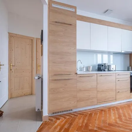 With Balcony In Chamomix דירה *