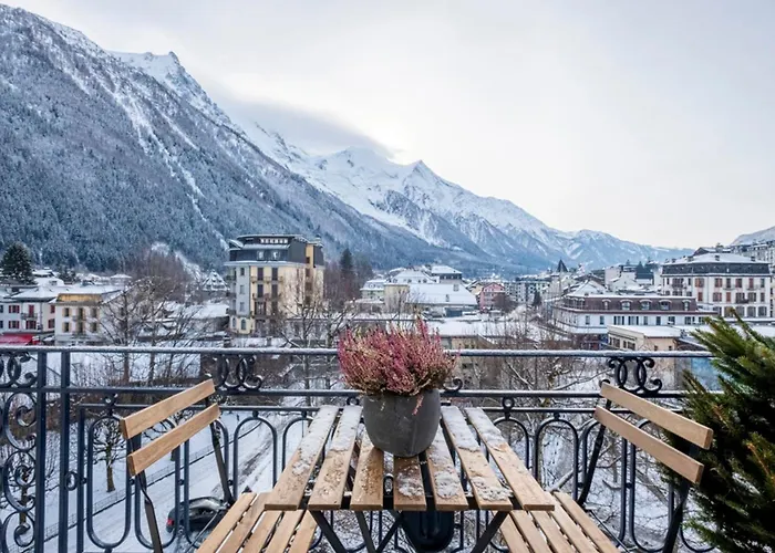 With Balcony In Chamomix *