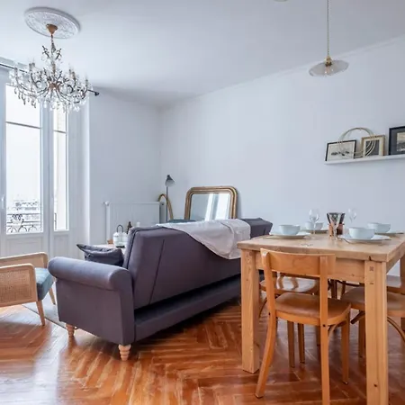 With Balcony In Chamomix Апартаменты Шамони