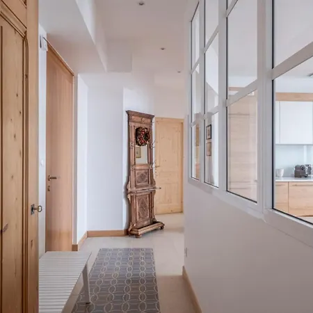 With Balcony In Chamomix Апартаменты *